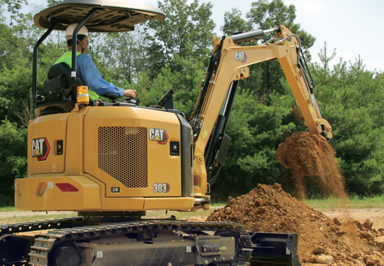 キャタピラー教習所は最新のCat®マシンで教習します