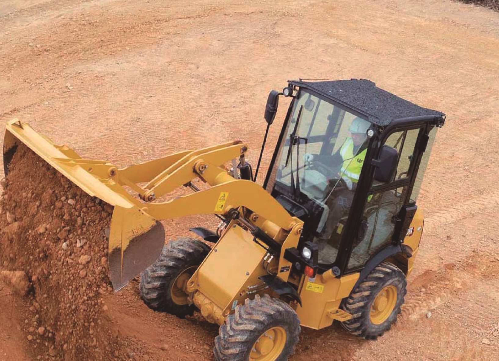 キャタピラー教習所は最新のCat®マシンで教習します